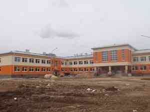 В Мезени по-прежнему идёт строительство новой школы