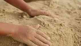 Для чего используется строительный песок — виды и назначение песка?