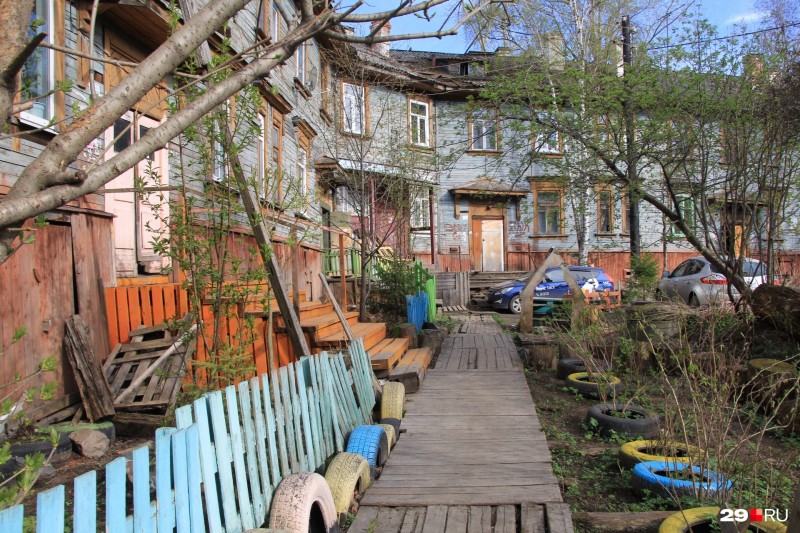 Будущие места для многоэтажек: гуляем по деревянному центру Архангельска, которому недолго осталось