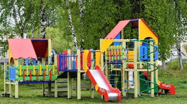 Две новые детские спортивные площадки появятся в поселке Катунино 