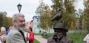 Памятник Степану Писахову уберут с Чумбаровки в Архангельске