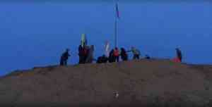 «Стали срывать флаги, ломая древки»: на Шиесе произошел конфликт между охранниками и активистами