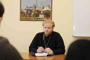 Священник Андрей Слиняков расскажет на радио «Поморье» о церковном календаре