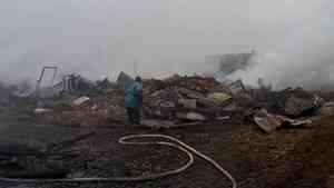 На острове под Архангельском сгорело пять дачных домов