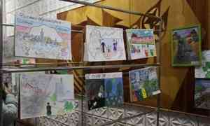 Научить выбрасывать мусор в урну: в областной столице подвели итоги конкурса семейного рисунка «Чистый Архангельск — чистая страна»
