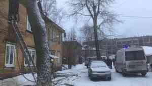 Два человека погибли при пожаре в жилом доме Архангельска