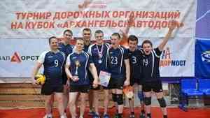 Восемь команд дорожников Поморья померились силами на турнире по волейболу