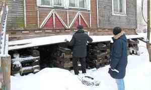 ОНФ призывает власти Архангельска отремонтировать печь в аварийном доме на улице Калинина