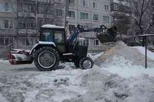 Спросят с управляющих компаний: в каких дворах Архангельска можно утонуть в снегу