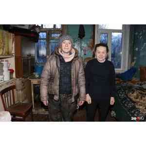 «Выбил двери и ворует»: в Цигломени из-за ссоры с соседом семья 5 лет живет без электричества