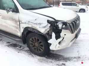 В Северодвинске водитель сбил насмерть стоявшего на аварийке мужчину