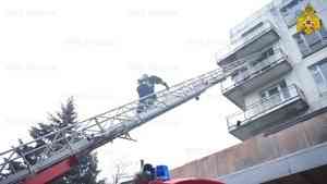 8 апреля - день рождения пожарной лестницы