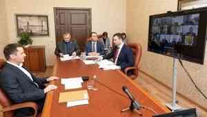 Александр Цыбульский провел встречу с предпринимателями региона в режиме онлайн