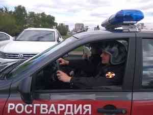 В Архангельске сотрудники Росгвардии задержали подозреваемого в краже строительного инструмента