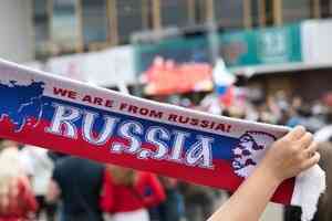 В День России в Архангельске споют гимн на балконах и раздадут ленты в цвет флага