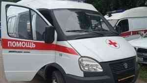 Автопарк вельской больницы пополнился новым автомобилем скорой помощи