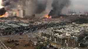 В порту Бейрута проводили сварочные работы: последствия мощного взрыва в 10 фотографиях