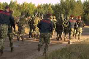 Пять военнослужащих получили краповый берет в Архангельске