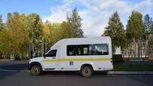 В Пинежский район поступил специализированный микроавтобус для доставки пожилых жителей в медицинские организации