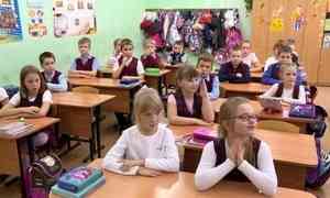 Школы Архангельска продолжают работать с ограничениями в условиях коронавируса