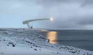 В Баренцевом море «арктической» крылатой ракетой уничтожено судно-мишень