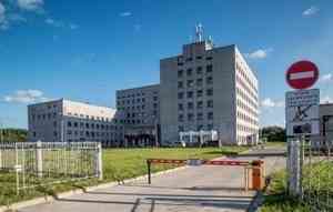 Медицинское оборудование Коряжемской городской больницы пополнили три аппарата искусственной вентиляции легких. Они закуплены при поддержке Группы «Илим