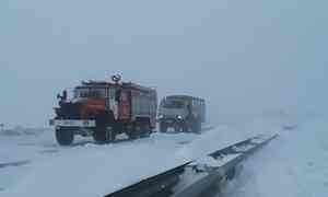 Спасатели оказали помощь более тысячи человек, застрявшим в метель на трассах в Челябинской области