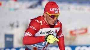 Лыжник Александр Большунов впервые выиграл чемпионат мира