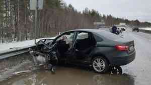 На подъезде к Северодвинску произошла авария, в которой пострадало три человека