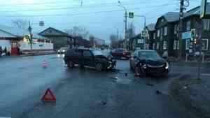 В Архангельске в ДТП пострадал водитель «Лады»