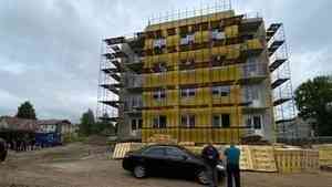 К ноябрю в Новодвинске сдадут дом для переселения граждан из аварийного жилья