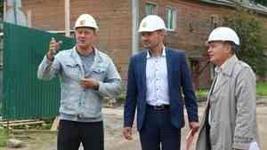 Владимир Полежаев потребовал ускорить строительство социальных объектов в Новодвинске