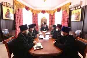 Митрополит Корнилий возглавил совещание, на котором обсудили будущее монастырского комплекса на «Севмаше»