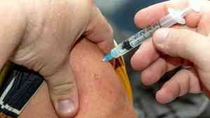 Теперь на полгода: в России сокращен срок действия сертификата о прививке от ковида