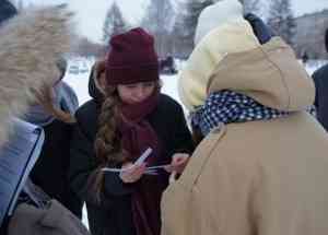 В Ломоносовском парке прошел квест для обучающихся одной из школ города