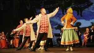 Северный хор представил зимнюю праздничную программу Северный хор представил зимнюю праздничную программу