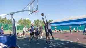 В Архангельске прошел шестичасовой баскетбольный марафон