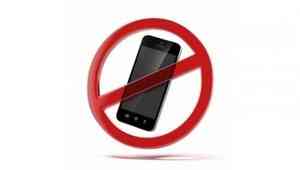 Запрет на мобильные телефоны в классе - кто "за" и кто "против"