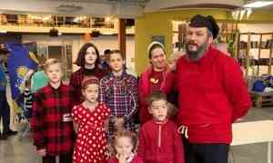В преддверии Дня матери в Архангельске состоялся региональный конкурс «Поморская семья»
