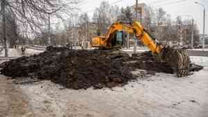 Два десятка домов без воды и масштабные раскопки: в Архангельске авария на водоводе