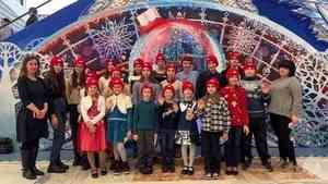 Дети сотрудников МЧС ДНР и ЛНР посетили Кремлёвскую ёлку в Москве