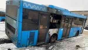 Автобусные войны продолжаются: неизвестный поджег «Лиаз» №104 в Архангельске