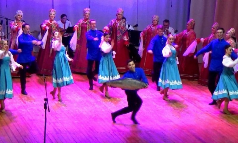 Северный русский народный хор вернулся из гастрольного тура под названием "Вековому юбилею — 100 городов России"