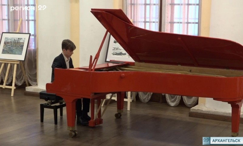 В Архангельске состоялся фортепианный концерт русского венецианца Лоренцо Баньяти