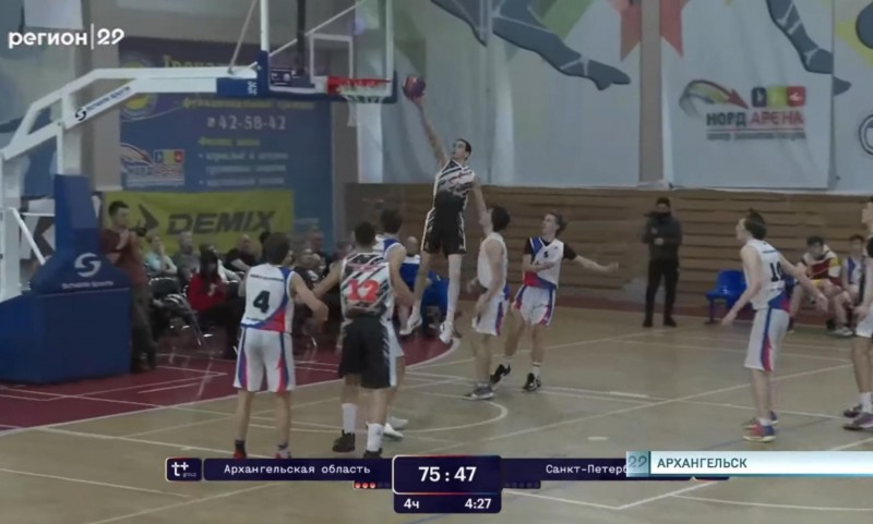 В Архангельске прошёл чемпионат школьной баскетбольной лиги «Кэс-Баскет»