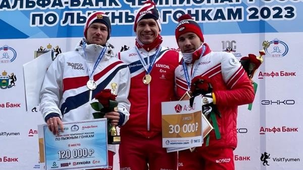 Александр Большунов взял «золото» на Чемпионате России 