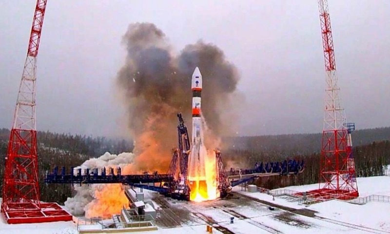 Сегодня с космодрома Плесецк запустили ракету-носитель "Союз-2.1а"