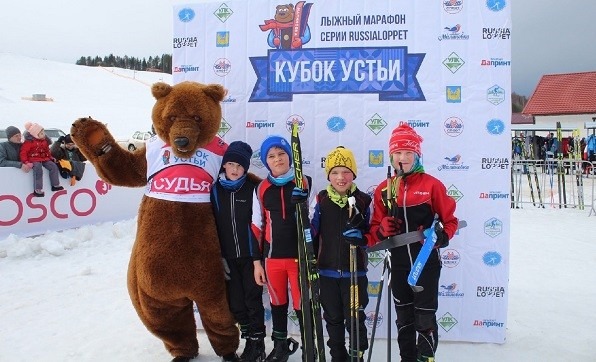 В юбилейном Кубке Устьи участвуют более тысячи спортсменов и любителей лыжного спорта России 