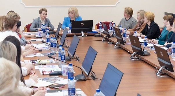 Женская палата депутатов Архангельской области работает над сохранением традиционных российских культурно-нравственных ценностей