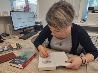 Творческая встреча в библиотеке семейного чтения Творческая встреча в библиотеке семейного чтения